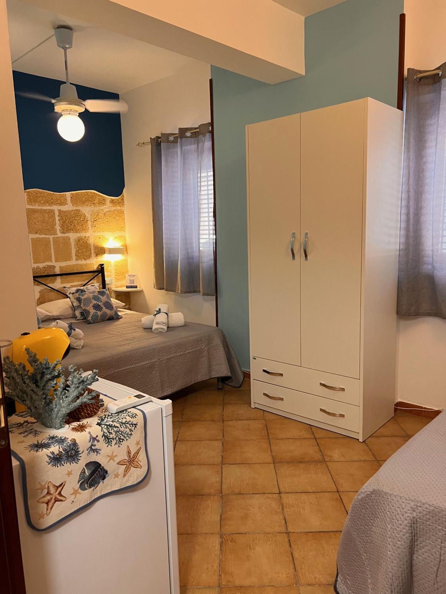 Celeste Rooms サン・ヴィート・ロ・カーポ エクステリア 写真